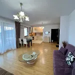 Apartament Coroni 3 - Jacuzzi&terasa Panoramica *