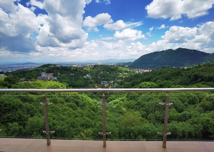 Coroni 3 - Jacuzzi & Terasa Panoramica Apartament