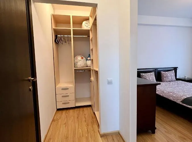 Coroni 3 - Jacuzzi & Terasa Panoramica Lejlighed Braşov