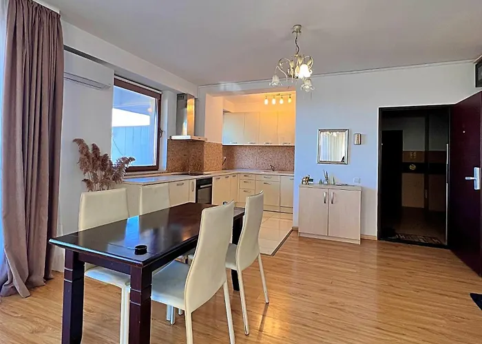 Coroni 3 - Jacuzzi & Terasa Panoramica * Braszów