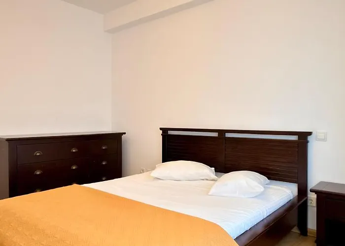 Apartament Coroni 3 - Jacuzzi & Terasa Panoramica